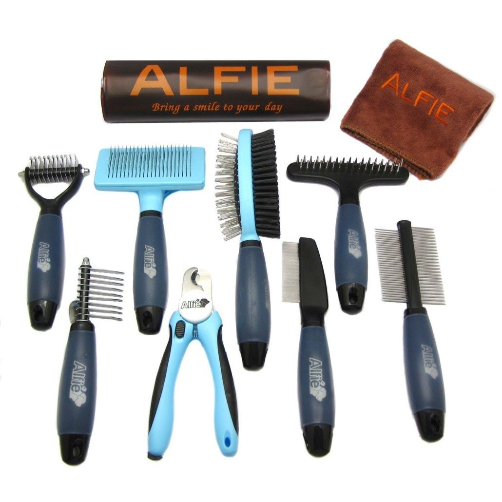 What is the BEST way to brush your dog? Dog Jax by Wiggles n Woofs